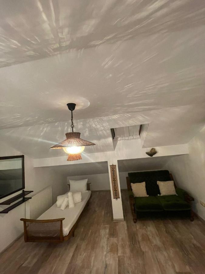 Апартаменты Apartament Yannis Алба-Юлия Экстерьер фото