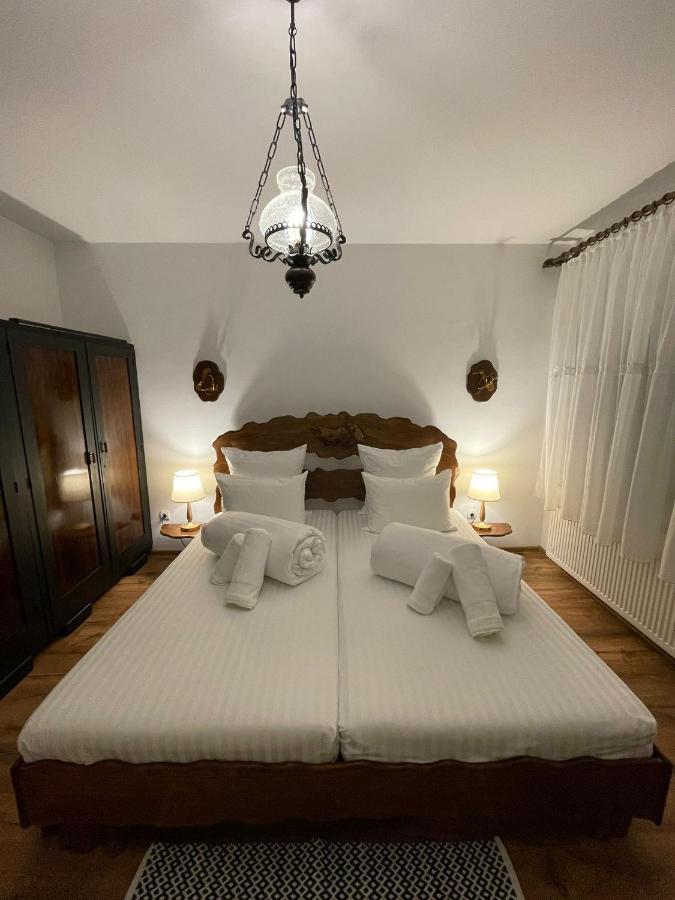 Апартаменты Apartament Yannis Алба-Юлия Экстерьер фото