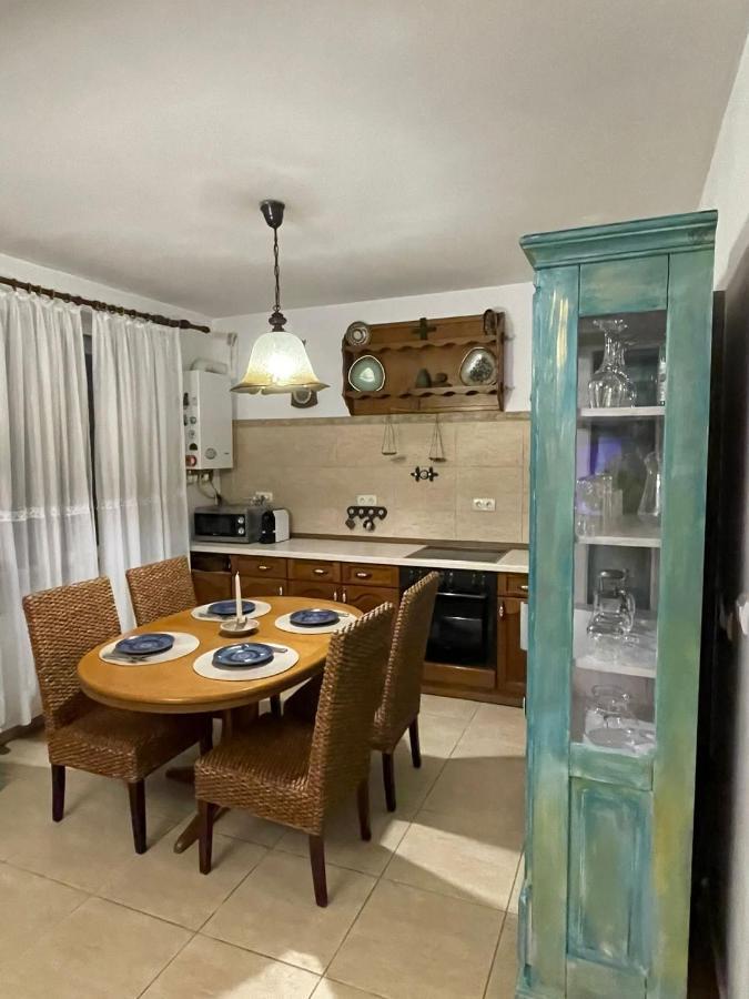 Апартаменты Apartament Yannis Алба-Юлия Экстерьер фото