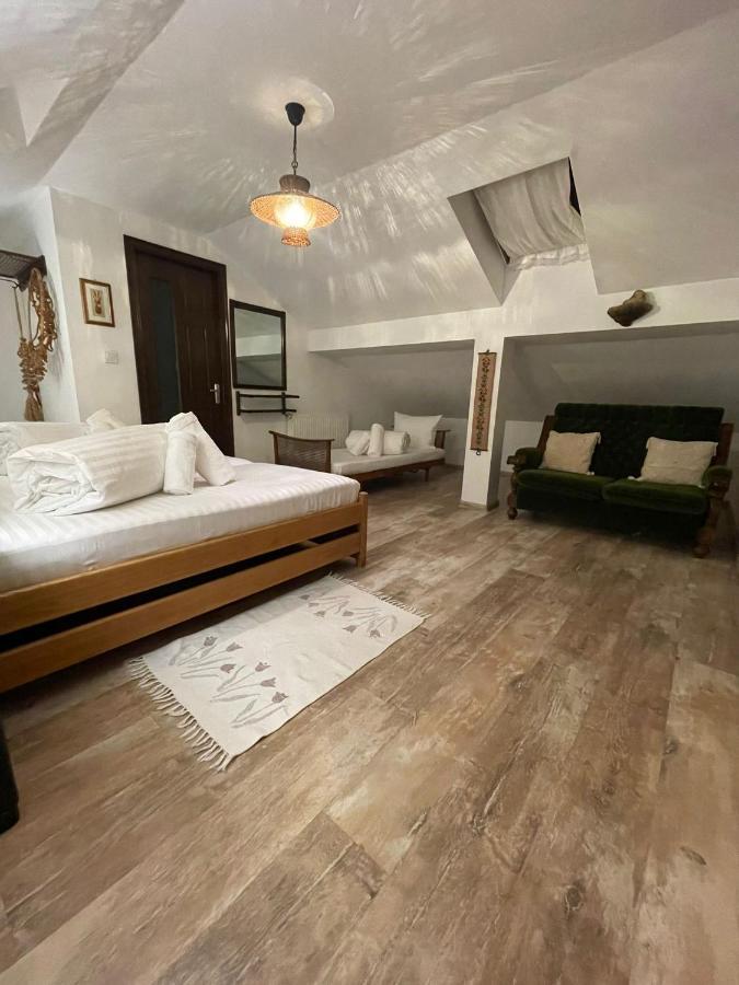 Апартаменты Apartament Yannis Алба-Юлия Экстерьер фото