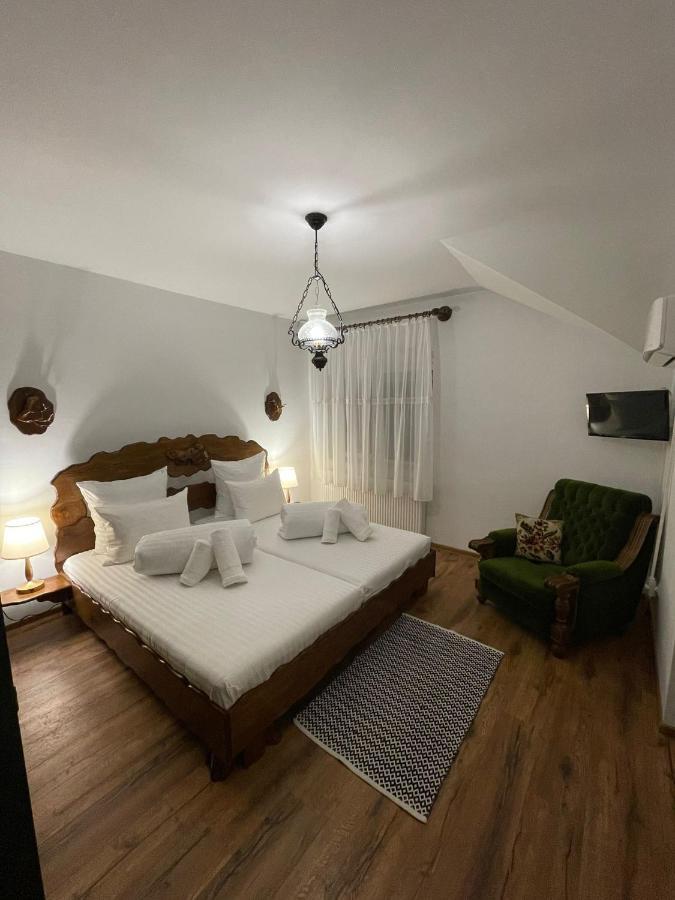 Апартаменты Apartament Yannis Алба-Юлия Экстерьер фото