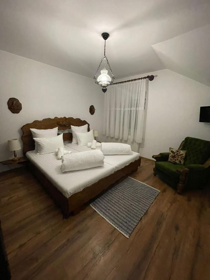 Апартаменты Apartament Yannis Алба-Юлия Экстерьер фото